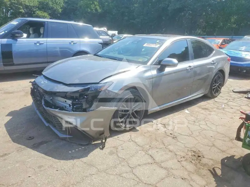 2025 Toyota CAMRY photo