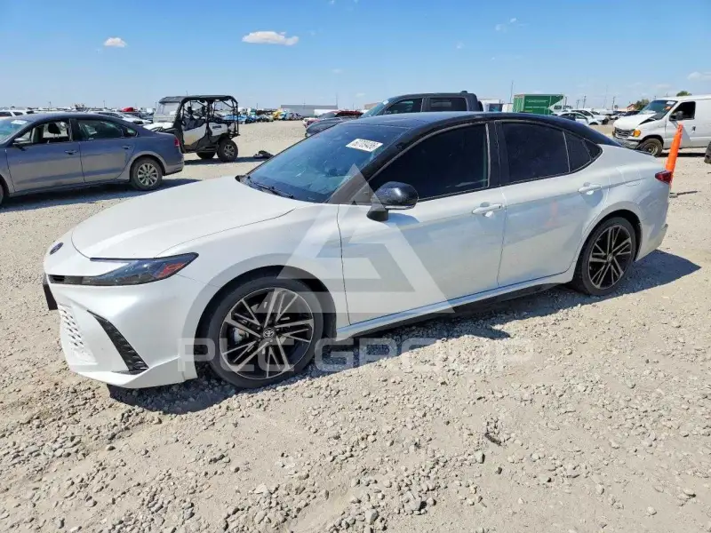 2025 Toyota CAMRY фото