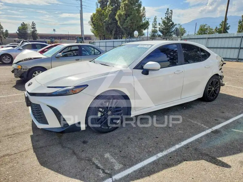2025 Toyota CAMRY фото