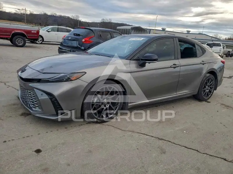 2025 Toyota CAMRY фото