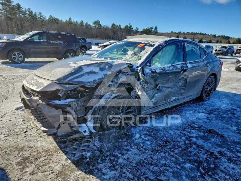 2025 Toyota CAMRY фото