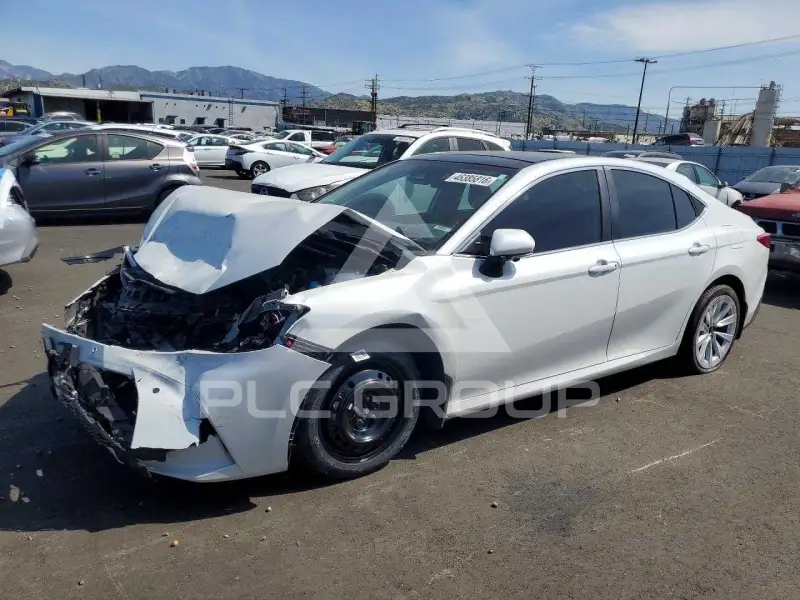 2025 Toyota CAMRY фото