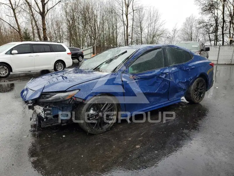 2025 Toyota CAMRY фото