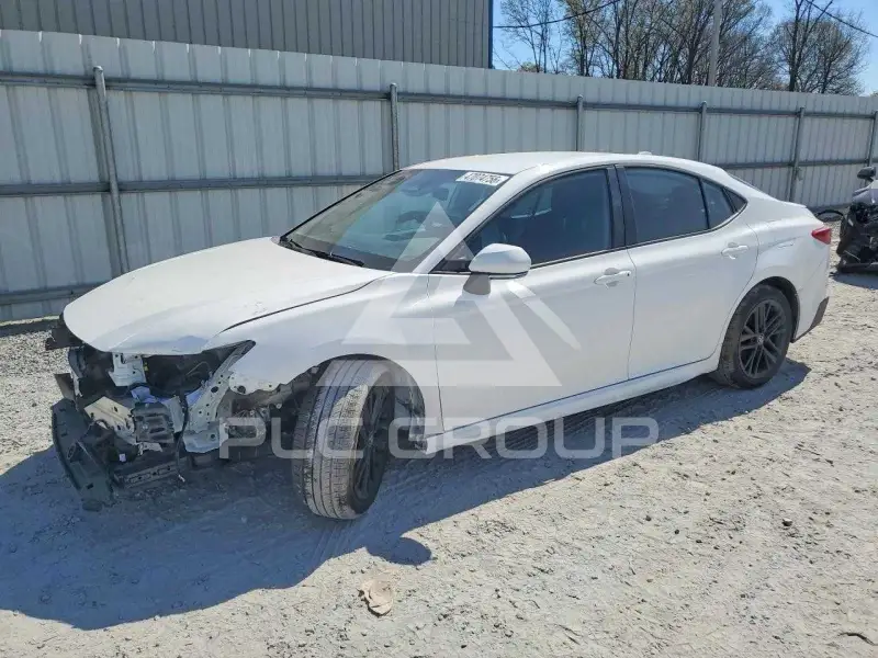 2025 Toyota CAMRY фото