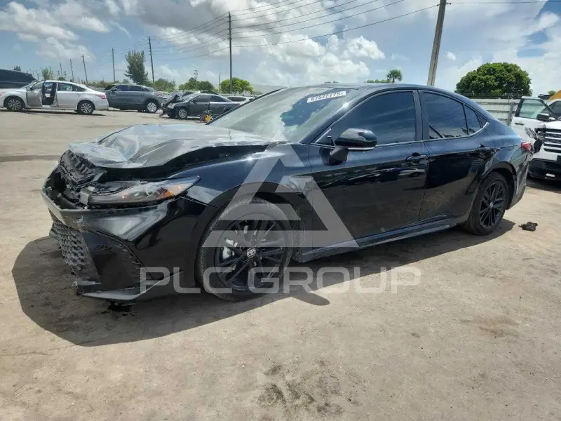 2025 Toyota CAMRY photo