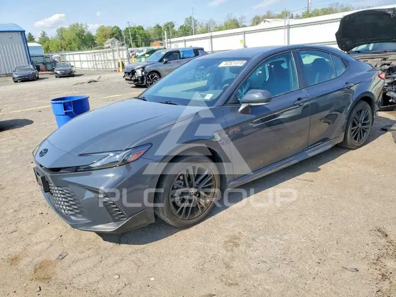 2025 Toyota CAMRY фото