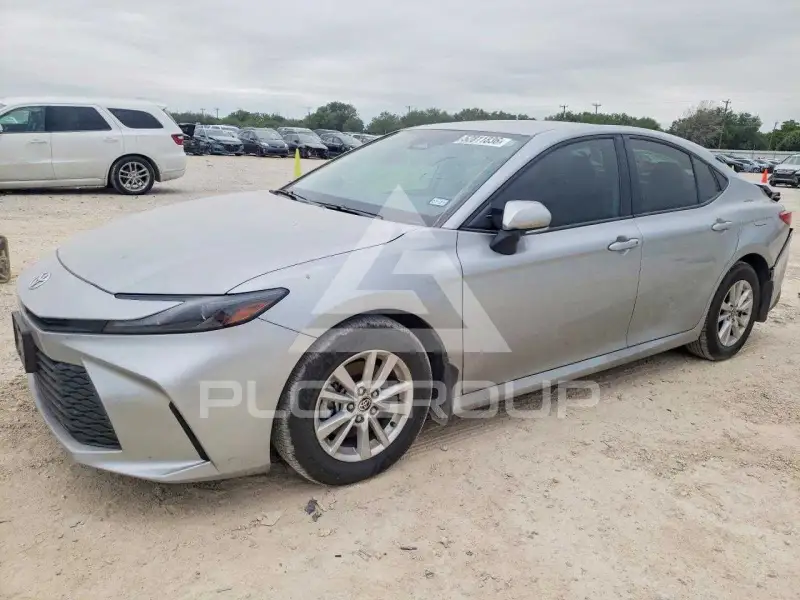 2025 Toyota CAMRY фото