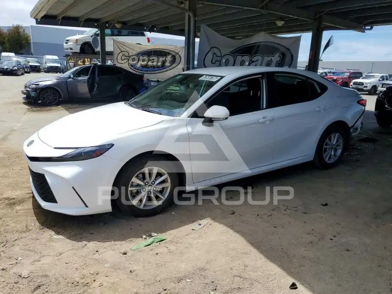 2025 Toyota CAMRY фото
