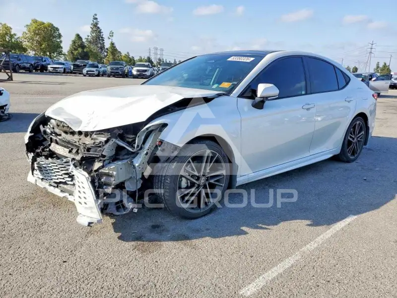 2025 Toyota CAMRY фото