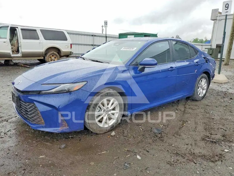 2025 Toyota CAMRY фото