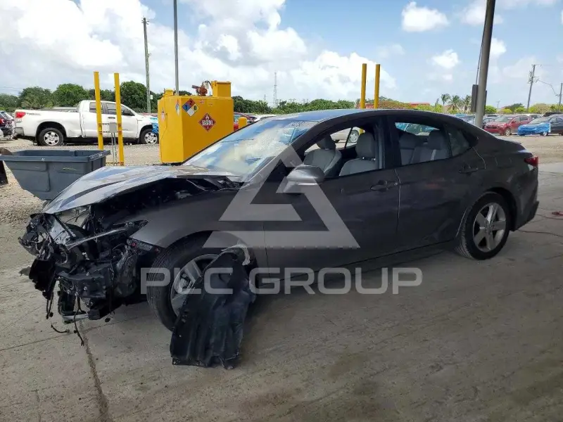 2025 Toyota CAMRY фото