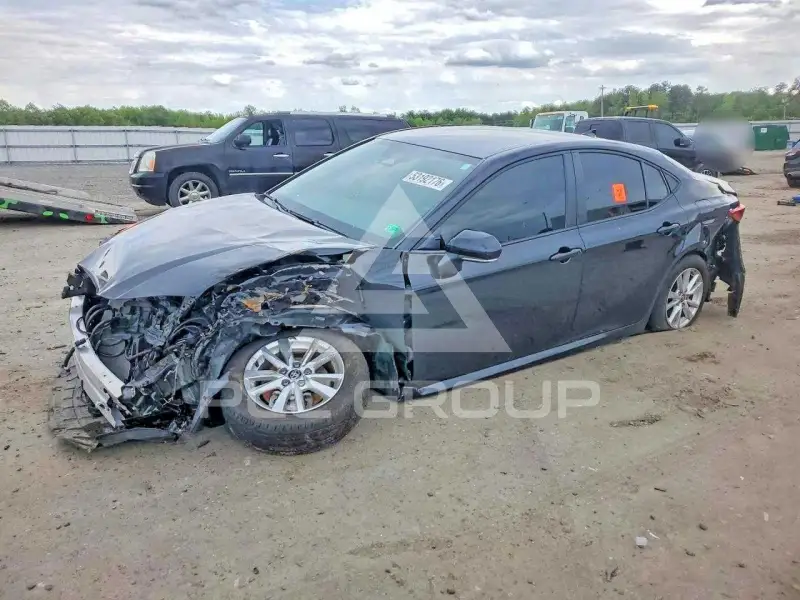 2025 Toyota CAMRY фото