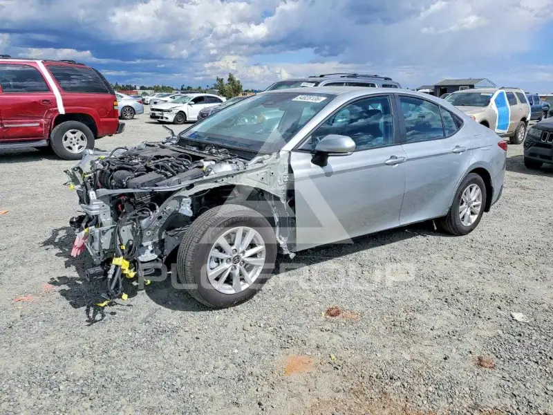 2025 Toyota CAMRY photo