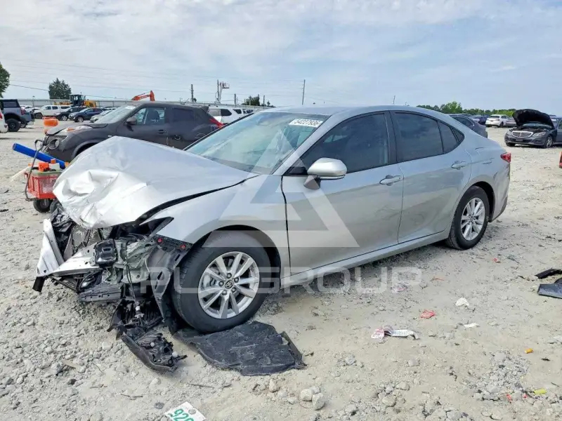 2025 Toyota CAMRY фото