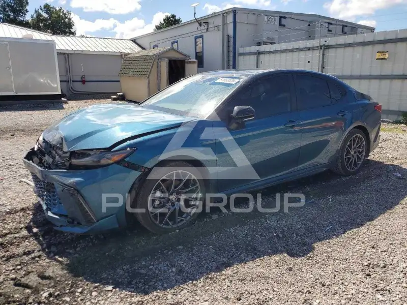 2025 Toyota CAMRY фото