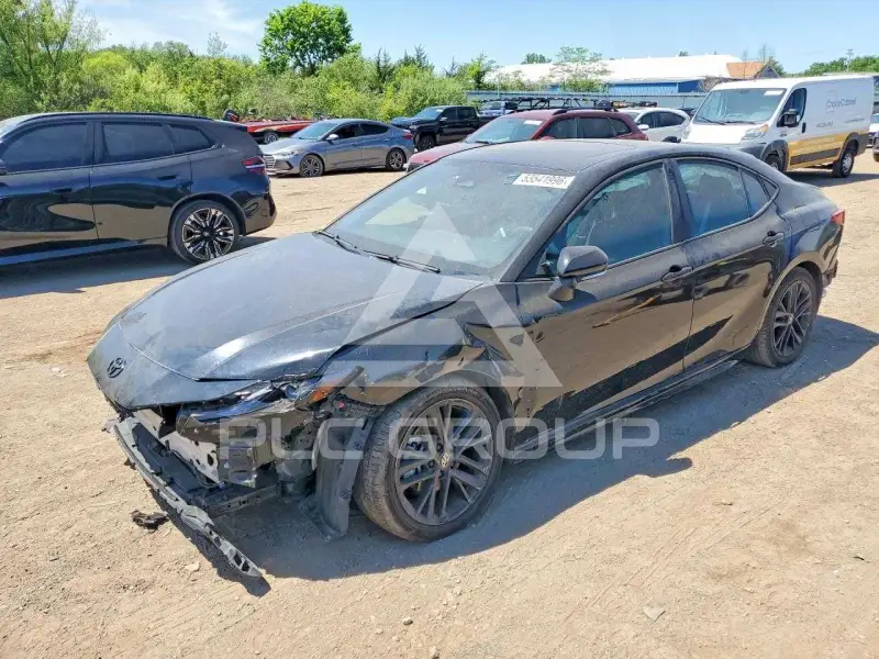 2025 Toyota CAMRY фото