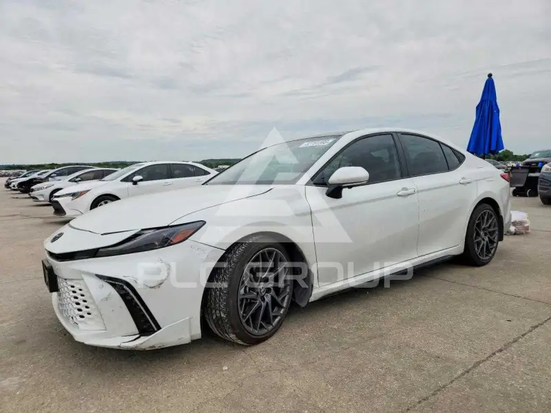 2025 Toyota CAMRY фото