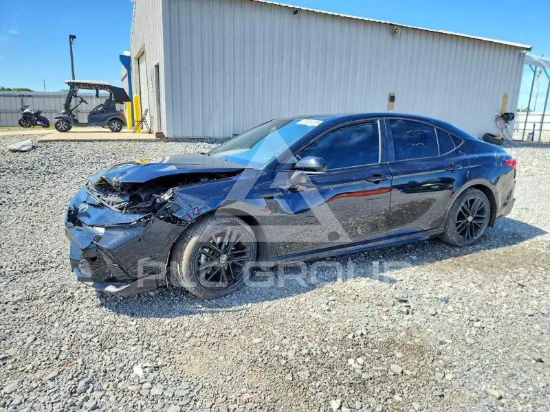 2025 Toyota CAMRY фото
