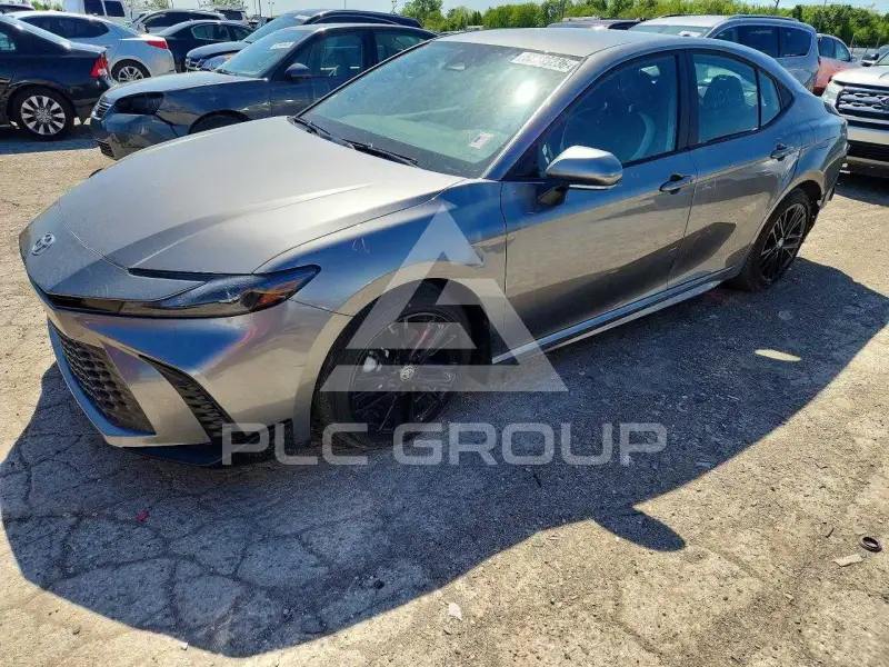 2025 Toyota CAMRY фото