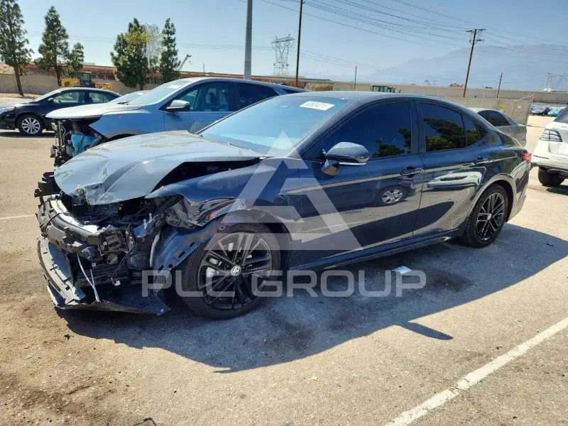 2025 Toyota CAMRY фото
