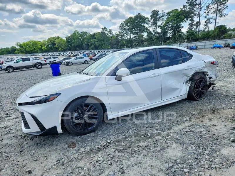 2025 Toyota CAMRY фото