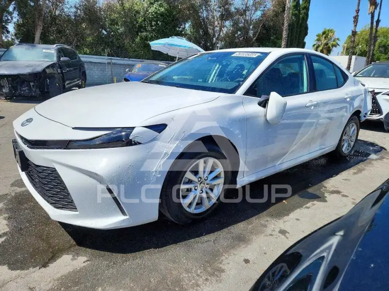 2025 Toyota CAMRY фото