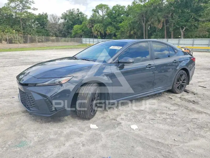 2025 Toyota CAMRY photo