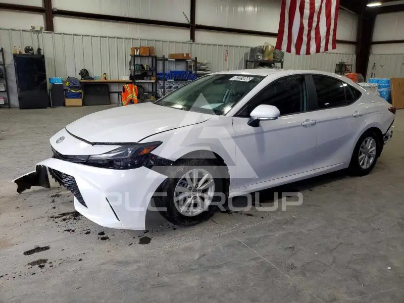 2025 Toyota CAMRY фото