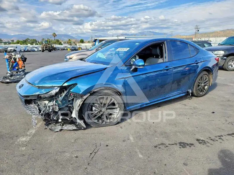 2025 Toyota CAMRY фото
