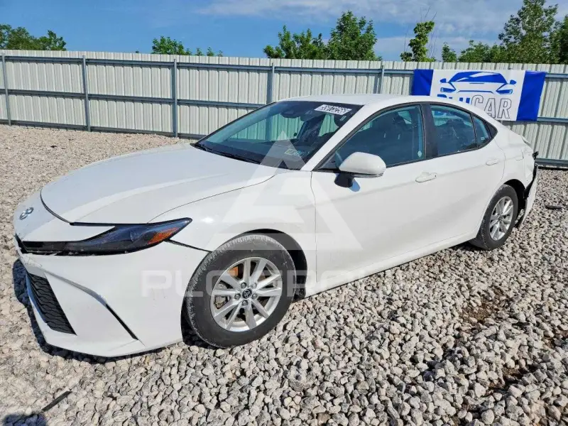 2025 Toyota CAMRY photo