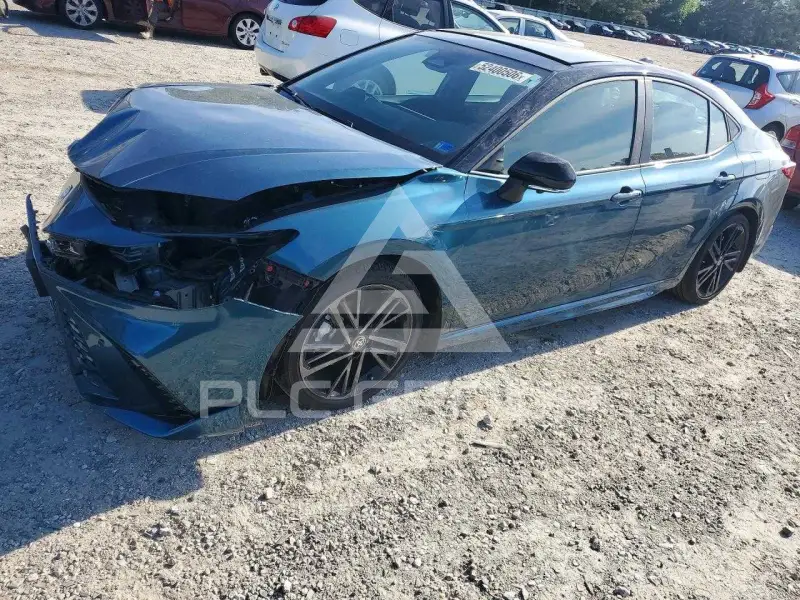 2025 Toyota CAMRY фото