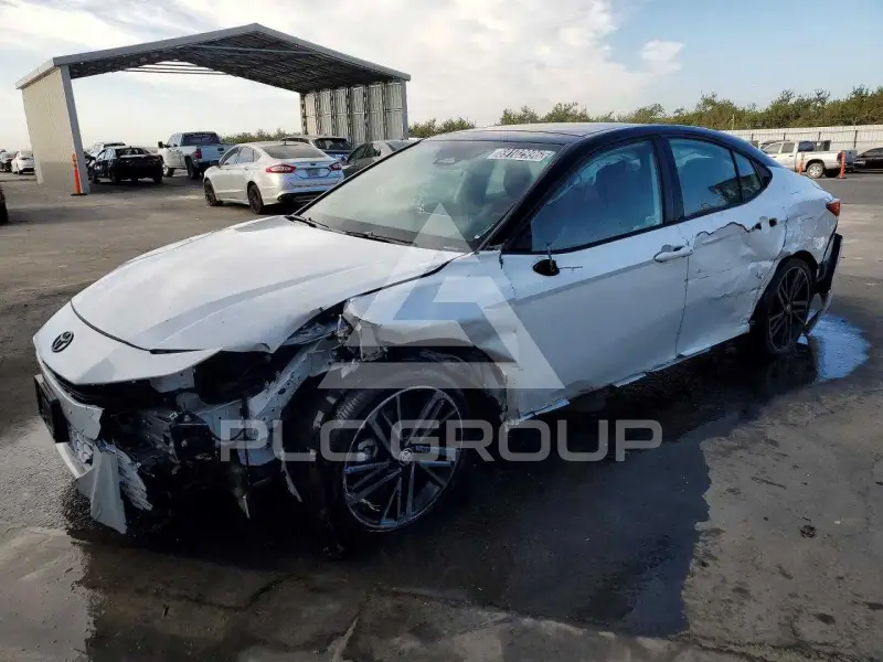 2025 Toyota CAMRY фото
