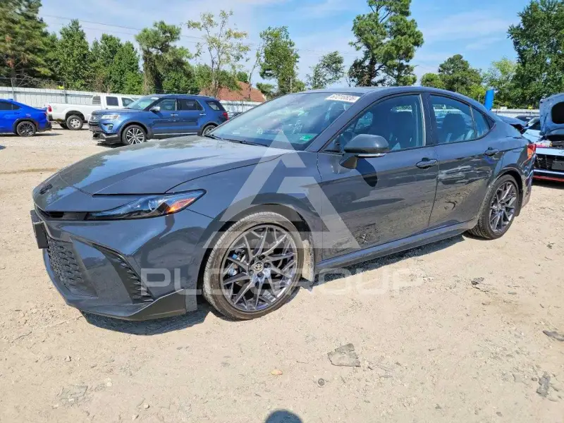 2025 Toyota CAMRY photo