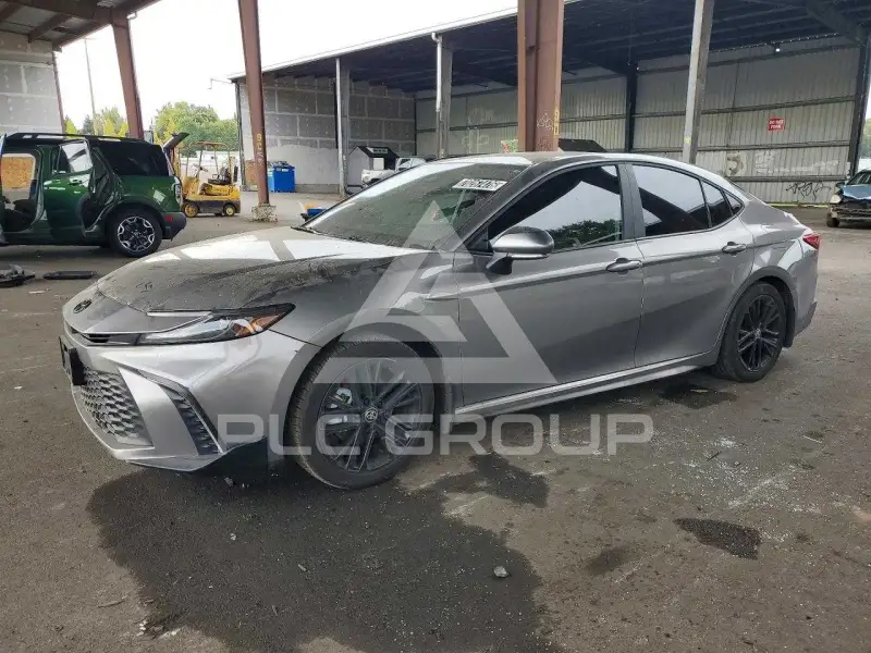 2025 Toyota CAMRY photo