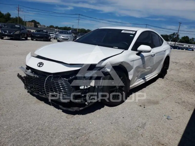 2025 Toyota CAMRY фото