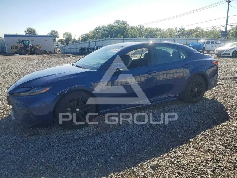 2025 Toyota CAMRY фото