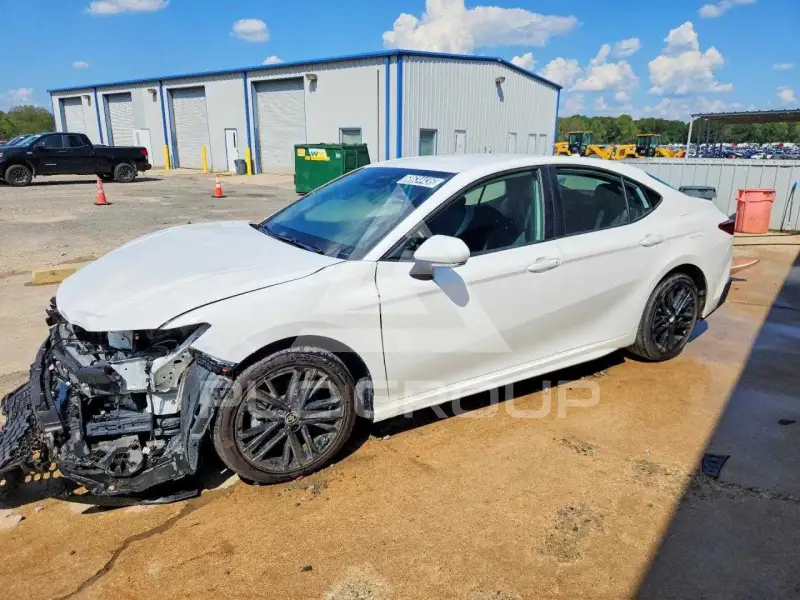 2025 Toyota CAMRY фото