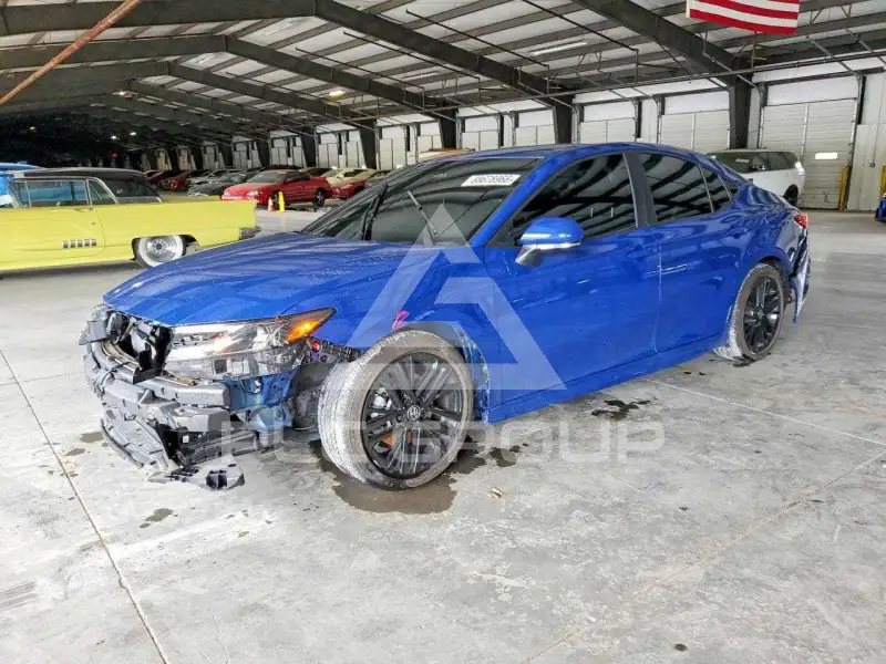2025 Toyota CAMRY фото