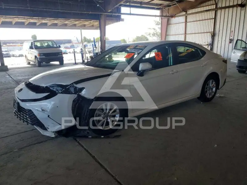 2025 Toyota CAMRY фото