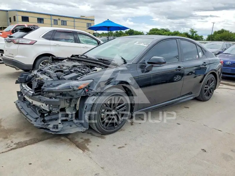 2025 Toyota CAMRY фото