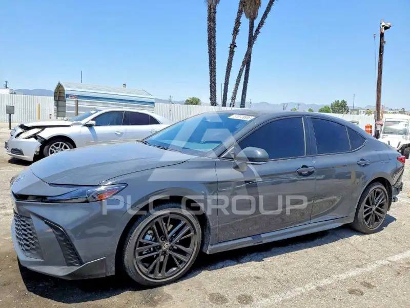2025 Toyota CAMRY фото