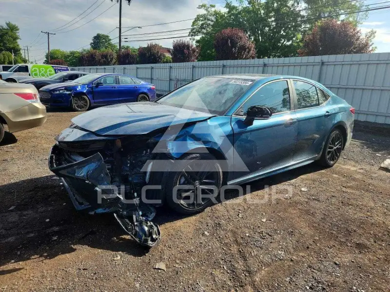 2025 Toyota CAMRY photo