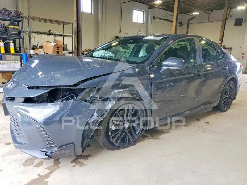 2025 Toyota CAMRY фото