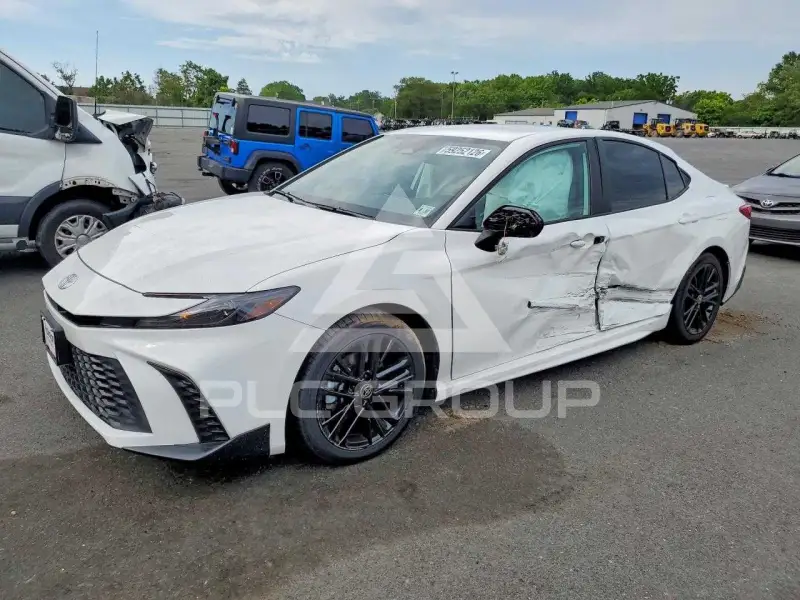 2025 Toyota CAMRY фото