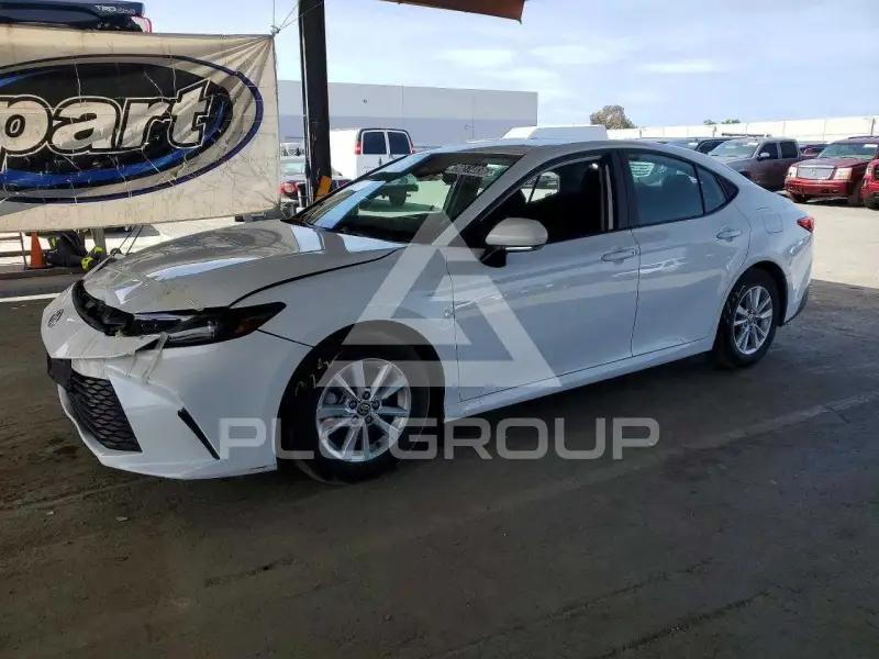 2025 Toyota CAMRY фото
