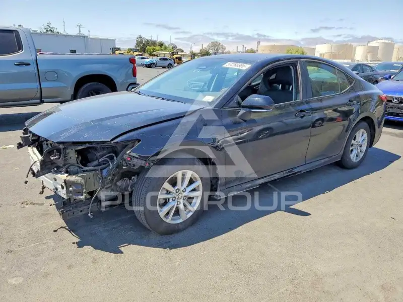 2025 Toyota CAMRY photo