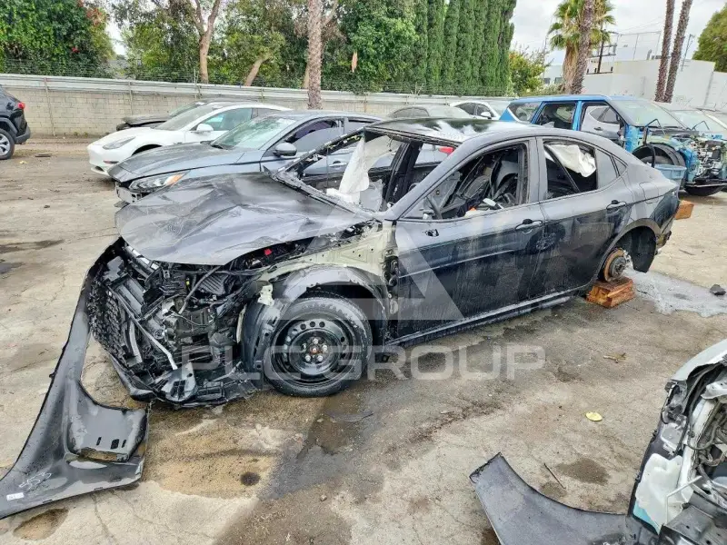 2025 Toyota CAMRY фото