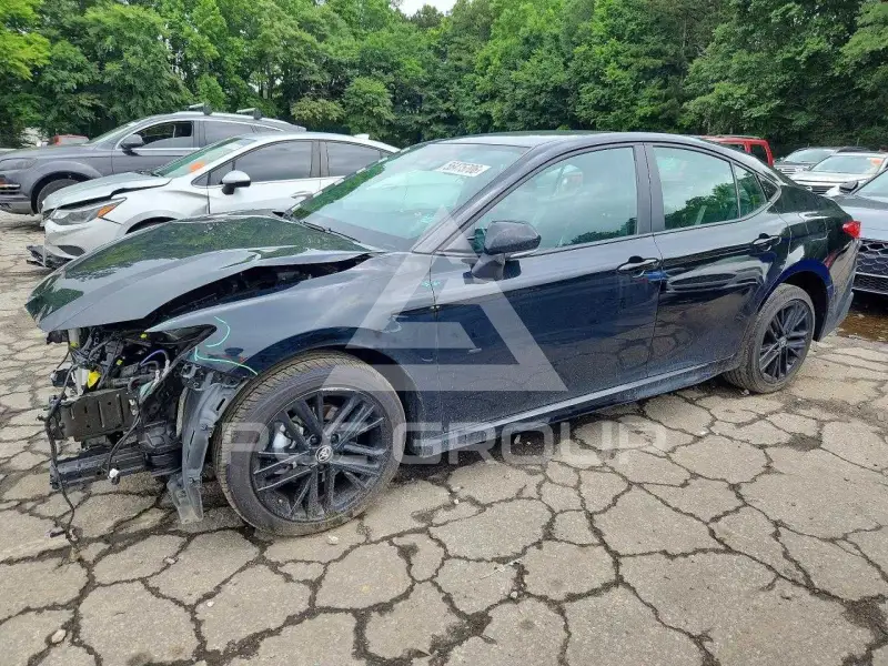 2025 Toyota CAMRY фото