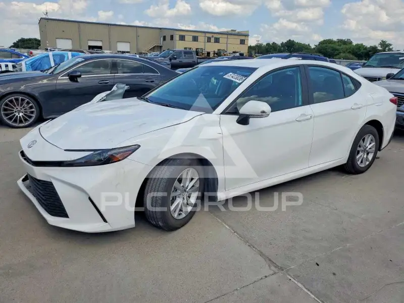 2025 Toyota CAMRY фото