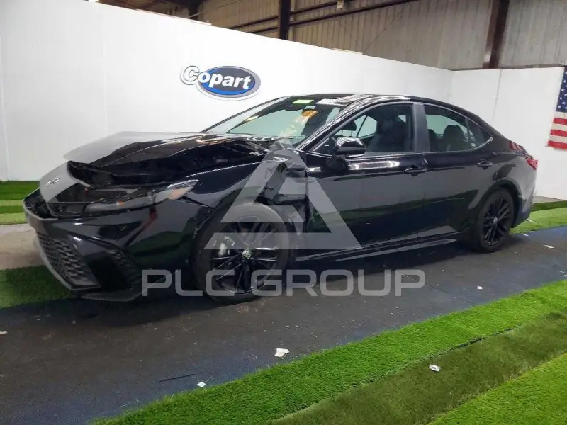 2025 Toyota CAMRY фото